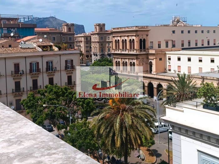 Appartamento con 6 locali in vendita in Piazza Francesco Cupani, Oreto Perez, Palermo