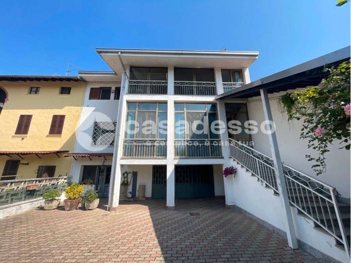 Casa con 6 locali in vendita in Via Torino, Palazzolo Vercellese