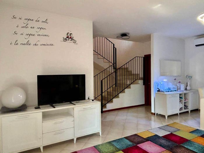 Casa quadrilocale in vendita in Via Giuseppe Verdi, Bettola, Calvignasco