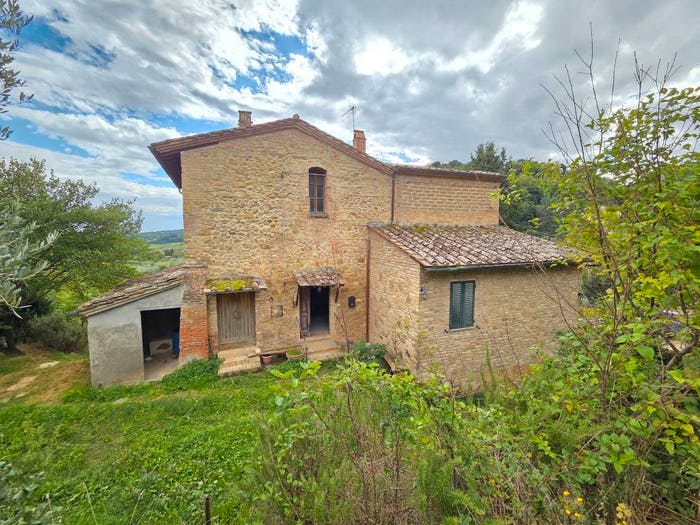 Casa in vendita in Via di Fonte al Vescovo, Montepulciano