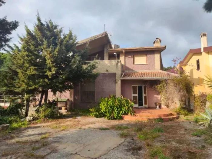 Casa con 6 locali in vendita in Contrada Jacona, Gizzeria
