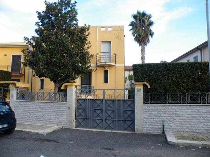 Casa con 6 locali in vendita in Via Principe De Curtis Antonio, Centro, Avola