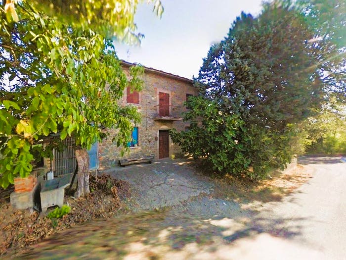 Casa quadrilocale in vendita in Sant'Emiliano, Cortona