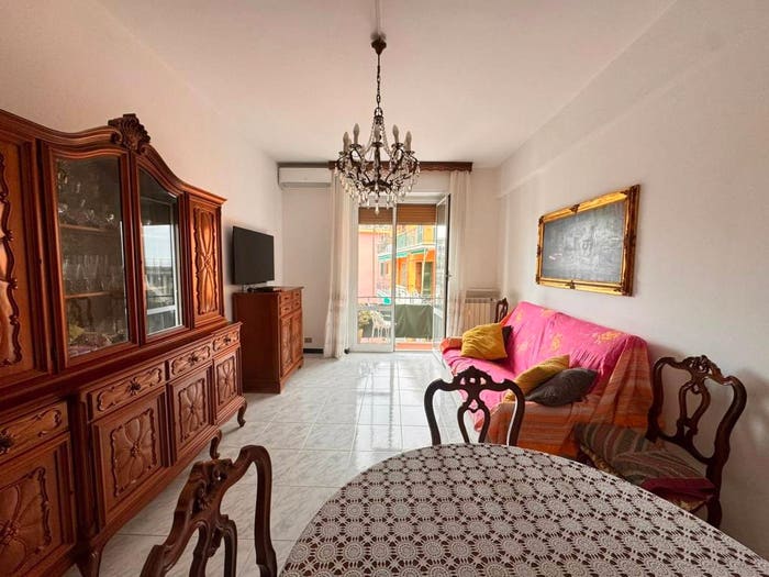 Appartamento quadrilocale in vendita in Via Camillo Benso di Cavour, Centro, Bogliasco
