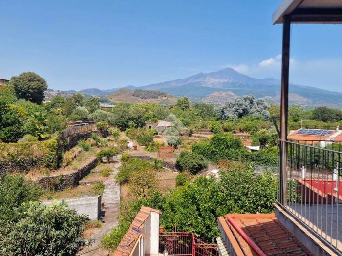 Appartamento bilocale in vendita in Via Lavina, Centro, Aci Sant'Antonio