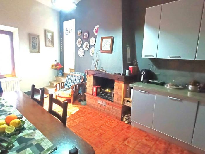 Appartamento con 5 locali in vendita in via montegrappa, Crespina, Crespina e Lorenzana
