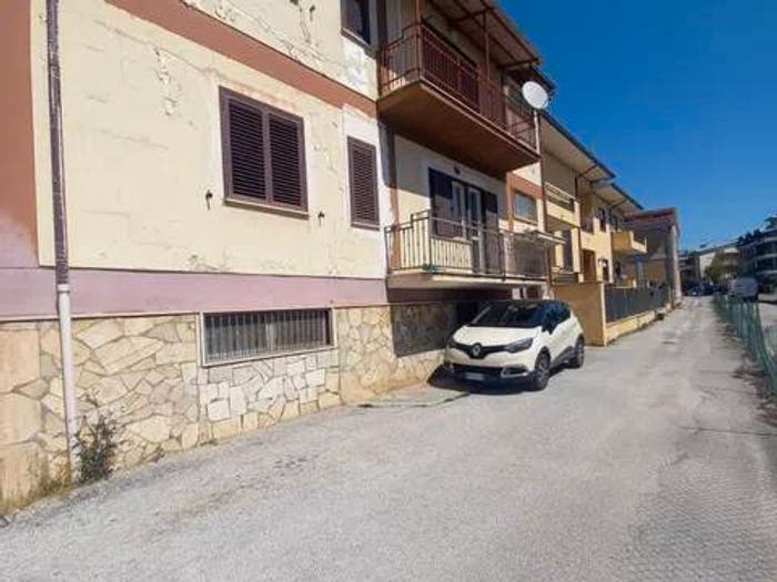 Appartamento con 6 locali in vendita in Via Monte Velino No Number, Centro, Avezzano