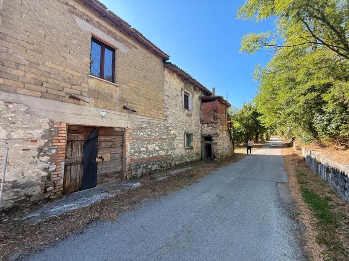 Casa con 5 locali in vendita in Via della Dogana, Concerviano