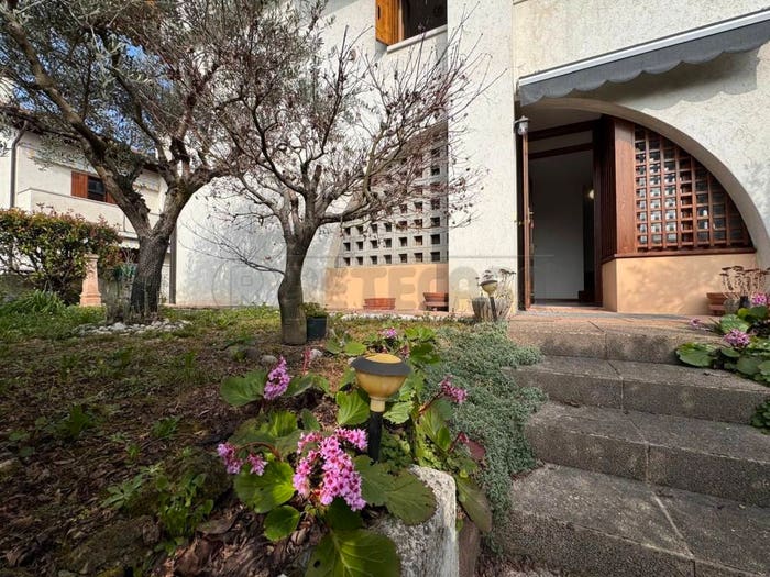 Casa con 6 locali in vendita in Centro, Romano d'Ezzelino