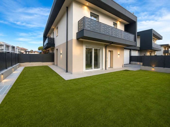 Casa quadrilocale in vendita in Via Roma, Azzano San Paolo
