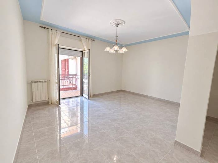 Appartamento quadrilocale in vendita in Via Domenico Padula, Pianura, Napoli