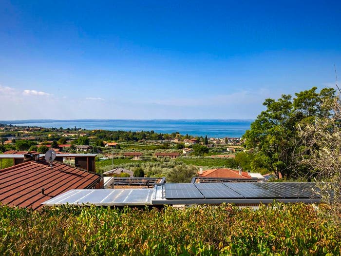Casa con 5 locali in vendita in via Paerno, Centro, Bardolino