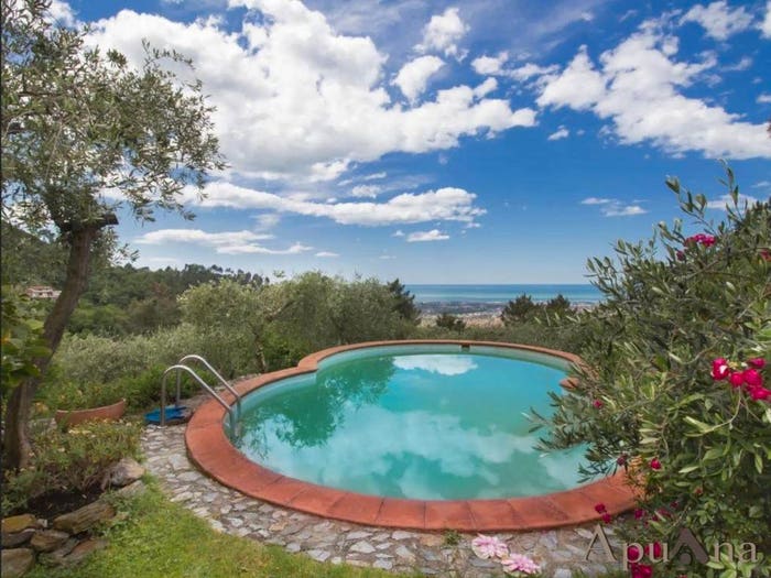 Casa con 6 locali in vendita in Via dei Colli, San Carlo Antona, Massa