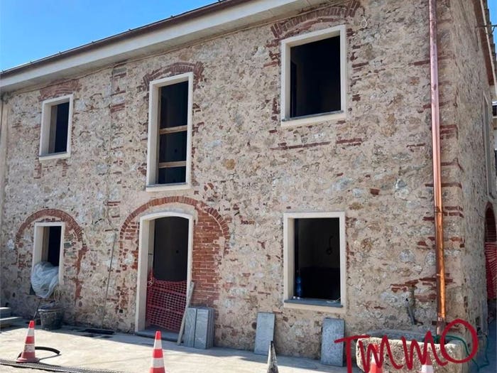 Casa quadrilocale in affitto in Capezzano Pianore, Camaiore