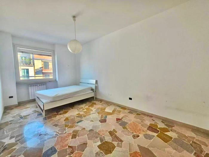 Appartamento quadrilocale in vendita in Corso Buenos Aires, Buenos Aires, Milano