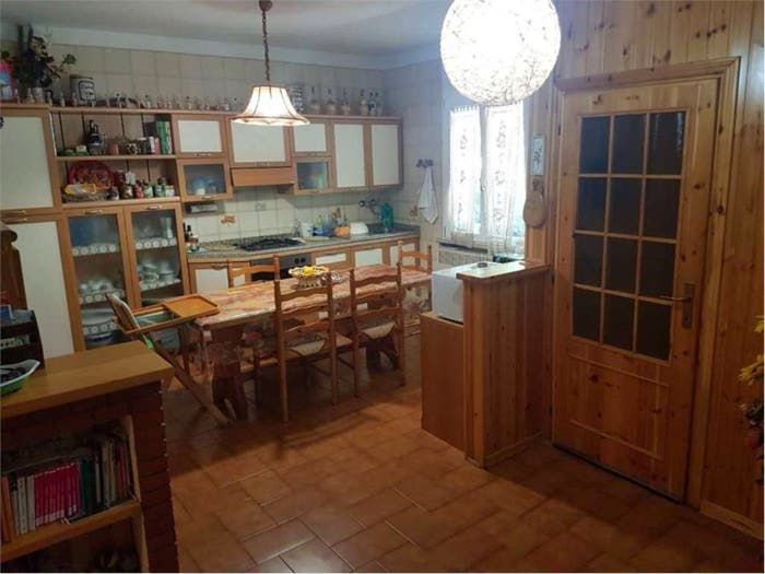 Casa con 6 locali in vendita in Via San Francesco, Lago Villagrande, Montecopiolo