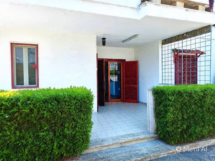 Appartamento quadrilocale in vendita in Via Posillipo, San Cataldo, Lecce