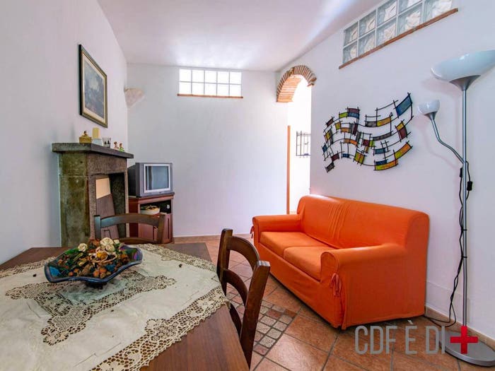 Appartamento trilocale in vendita in Via di Mezzo, Centro, Poggio Moiano