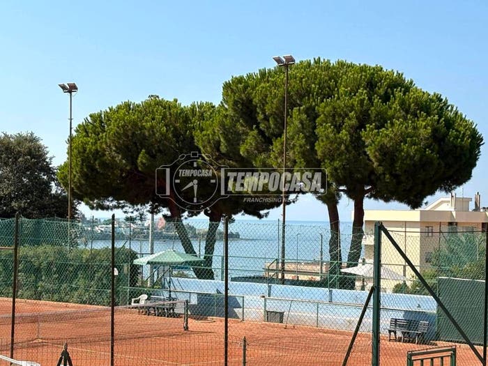 Appartamento trilocale in vendita in Viale guido baccelli, Matteotti Uliveto Buonarroti, Civitavecchia
