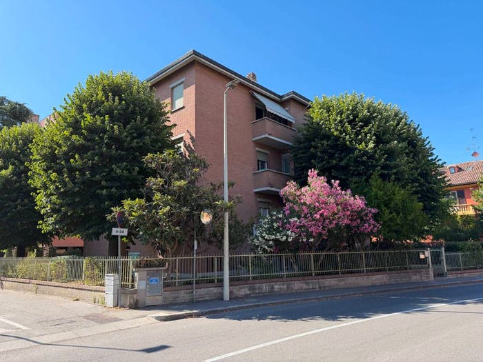 Appartamento con 5 locali in vendita in Noce Pescarola, Bologna
