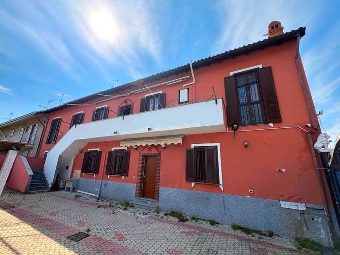 Casa con 6 locali in vendita in Via Roma, Centro, Garlasco