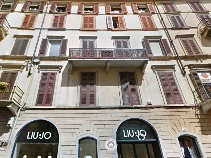 Appartamento quadrilocale in vendita in Corso Palestro, Loggia Garibaldi, Brescia