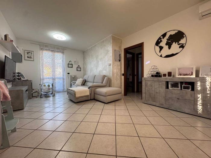 Appartamento trilocale in vendita in Via Francesco Baracca, Vighizzolo Cascina Varenna, Cantù
