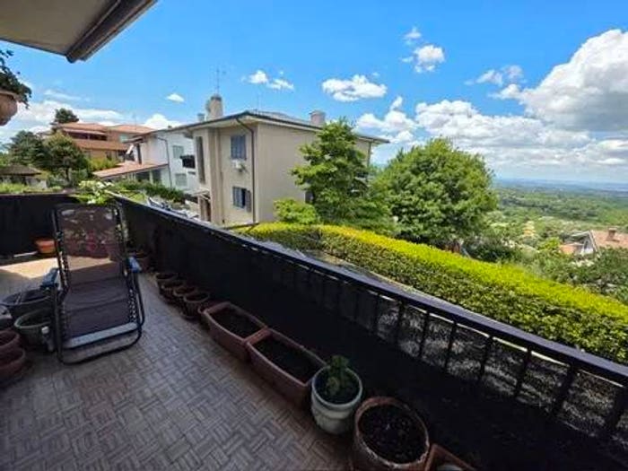 Appartamento con 5 locali in vendita in Via Ugo La Malfa SNC, Centro, Palestrina