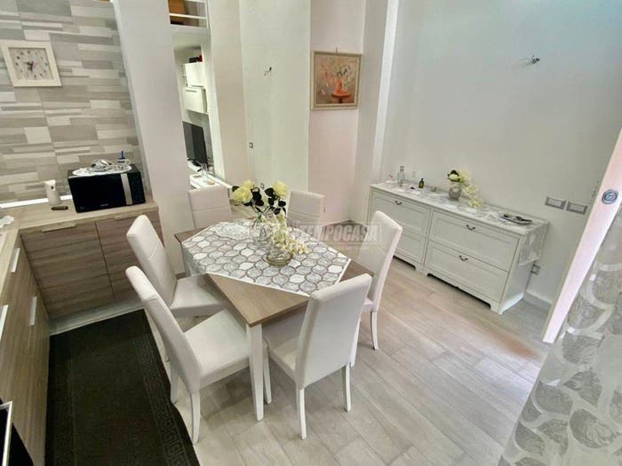 Appartamento bilocale in vendita in Via TERRACINA, Fuorigrotta, Napoli