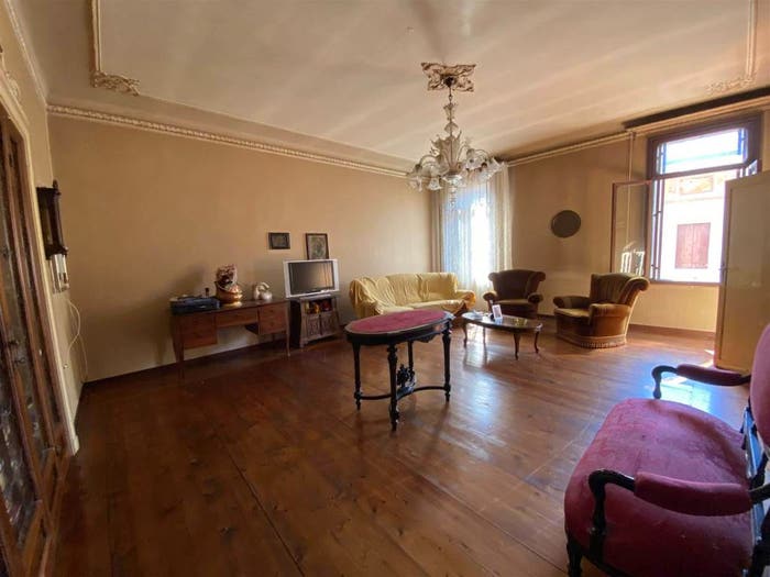 Casa con 6 locali in vendita in Centro, Lendinara