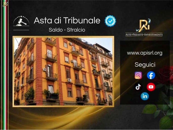 Appartamento quadrilocale in vendita in Via Bologna, Centro, Napoli