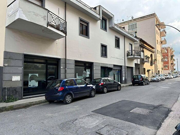 Casa in vendita in Via Santagata, Caserta