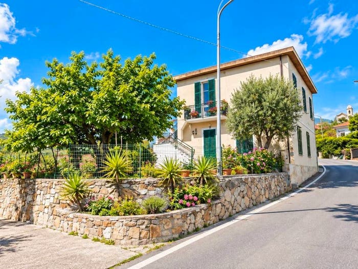Appartamento bilocale in vendita in Via Diano Castello, Centro, Diano Marina
