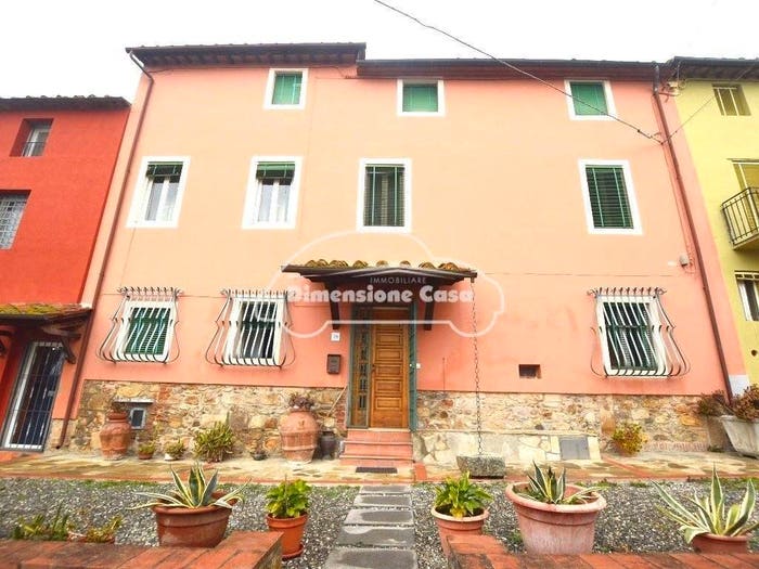 Casa con 6 locali in vendita in Via della Quarra, Colle di Compito Castelvecchio, Capannori