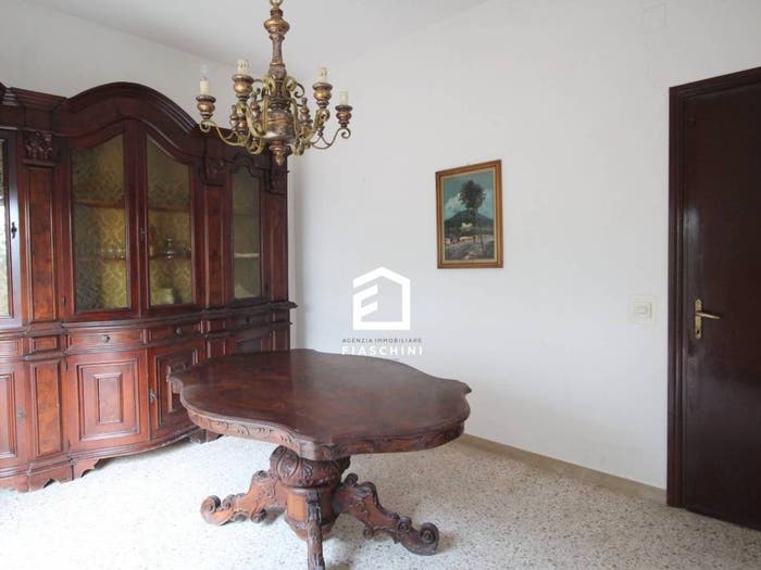 Appartamento con 5 locali in vendita in Via Carlo Alberto, Porchiano, Amelia