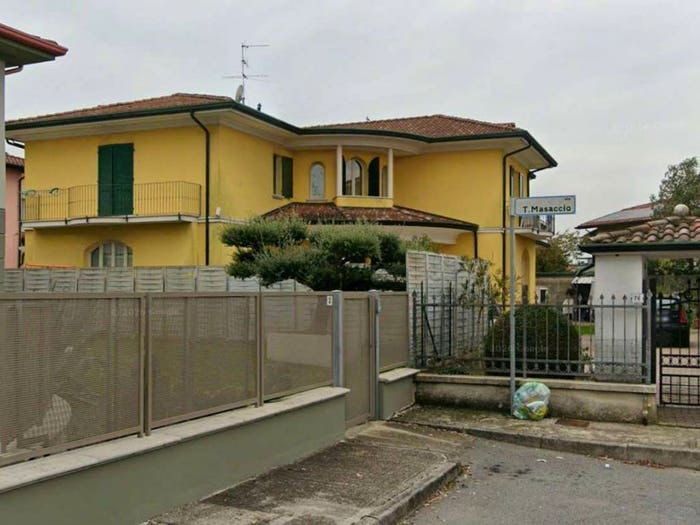 Casa quadrilocale in vendita in Via Masaccio, Centro, Orzinuovi