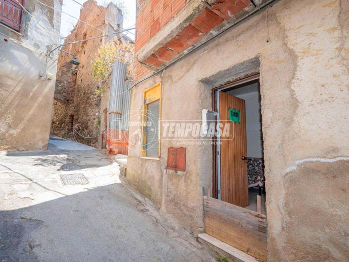 Casa trilocale in vendita in Strada Provinciale, Briga Ponte Schiavo, Messina