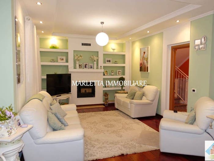 Casa con 6 locali in vendita in Centro, Ricengo