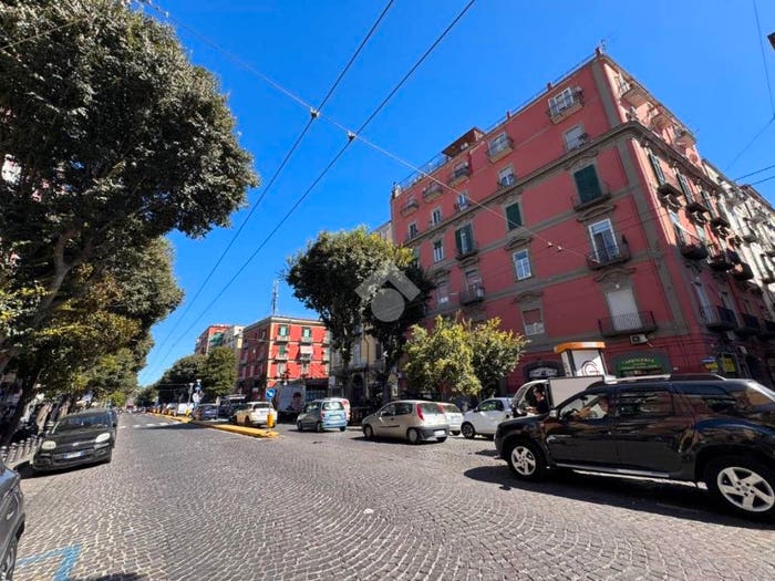Appartamento quadrilocale in vendita in Via Foria, San Carlo All'Arena, Napoli