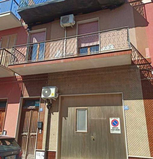 Casa con 6 locali in vendita in Cappellini, Centro, Pachino