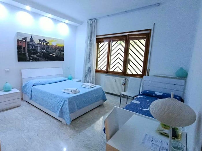 Appartamento trilocale in vendita in Via Dino Penazzato, Villa Gordiani, Roma