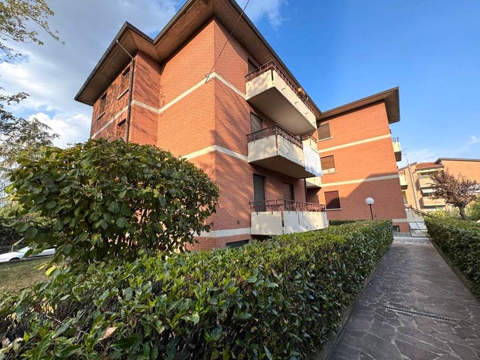 Appartamento con 5 locali in vendita in Via Rocca, Centro, Sala Baganza