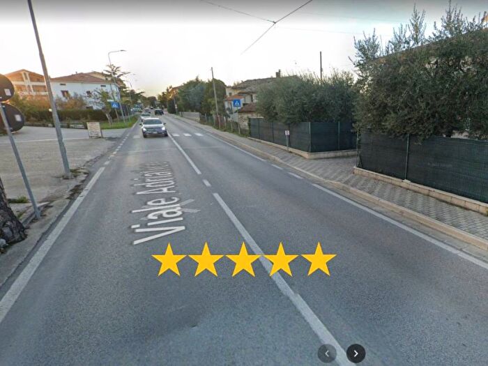 Appartamento quadrilocale in vendita in Via Ungaretti, Corropoli