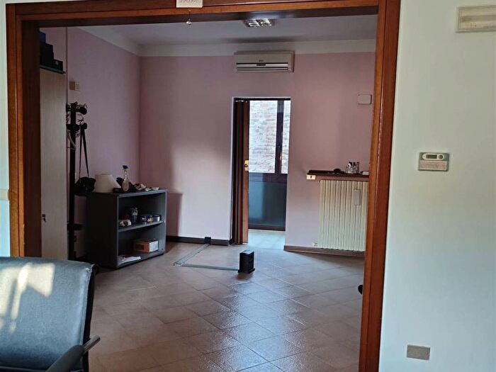 Appartamento con 5 locali in vendita in Piazza Matteotti, Centro, Pegognaga
