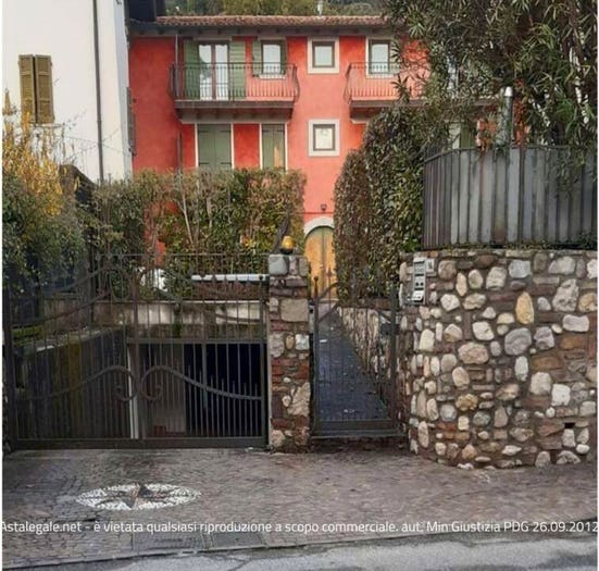 Appartamento quadrilocale in vendita in Via San Carlo Borromeo a, Soiano, Soiano del Lago