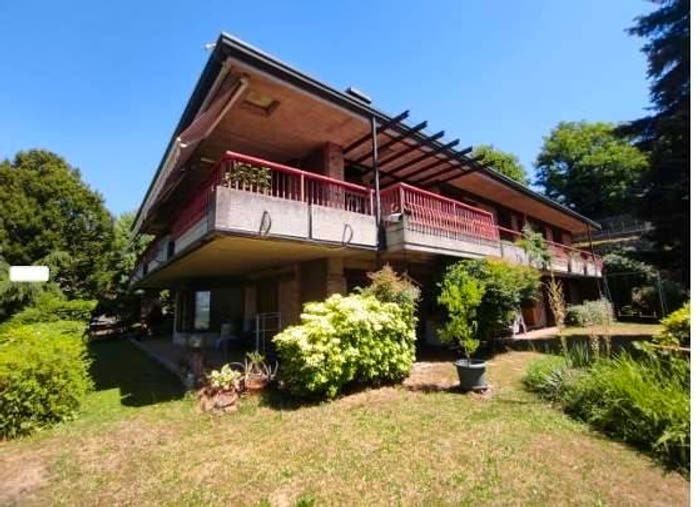 Appartamento con 5 locali in vendita in Frazione Cremnago Via Stoppani, Centro, Inverigo