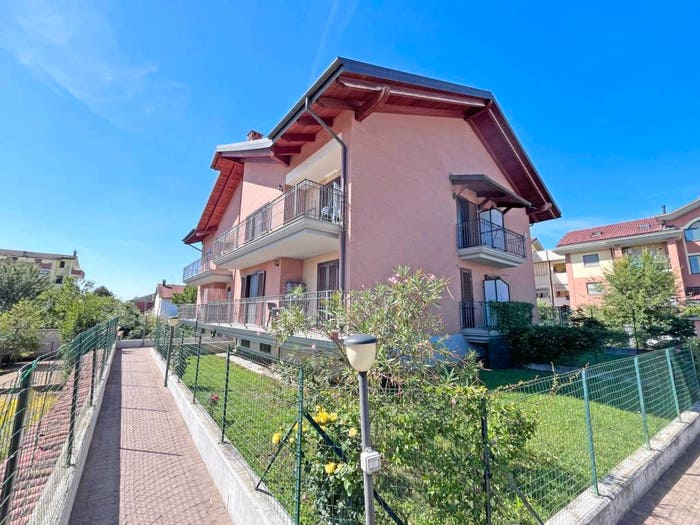 Appartamento trilocale in vendita in Via Risorgimento, Centro, Volvera