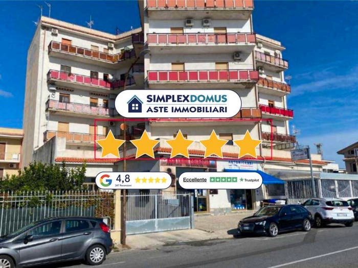 Appartamento quadrilocale in vendita in VIa Vincenzo Cappelleri, Roccella Ionica