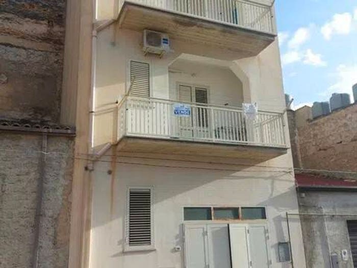 Casa con 6 locali in vendita in Via Umberto Nobile No Number, Cattolica Eraclea