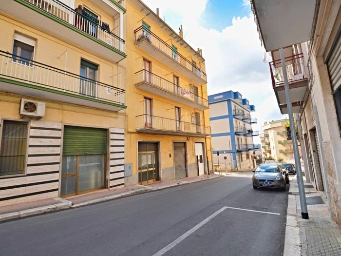 Appartamento quadrilocale in vendita in Via Piave, Putignano